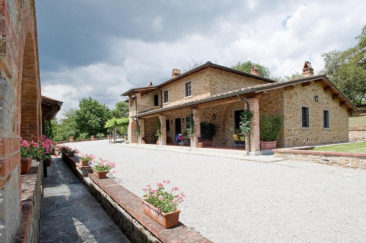 Agriturismo L'Incrociata Bucine Luaran gambar