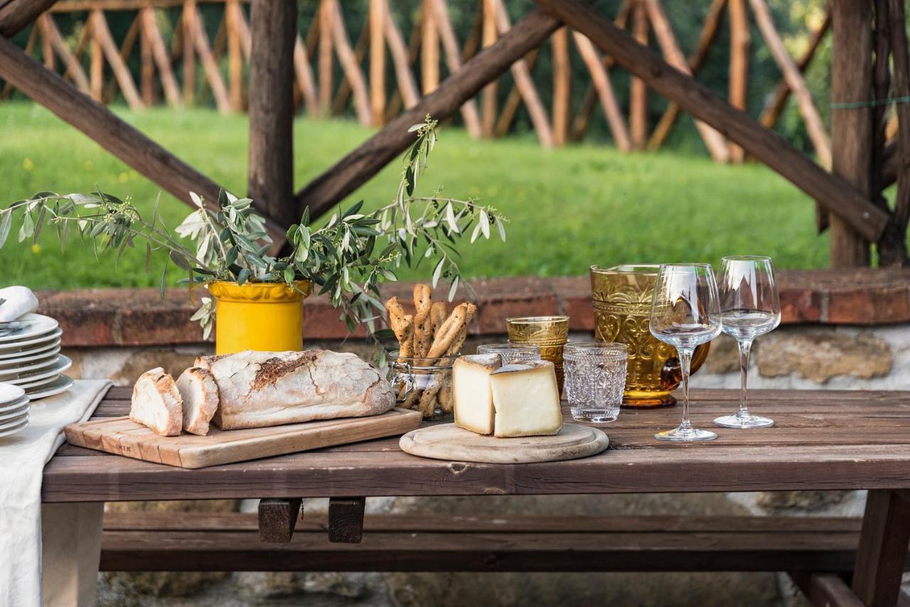Agriturismo L'Incrociata Bucine Luaran gambar